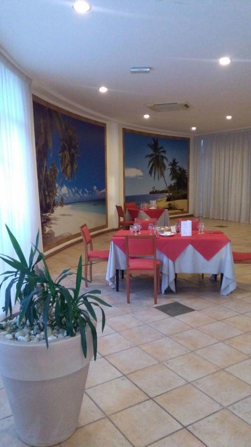 Hotel Minerva Brindisi Extérieur photo