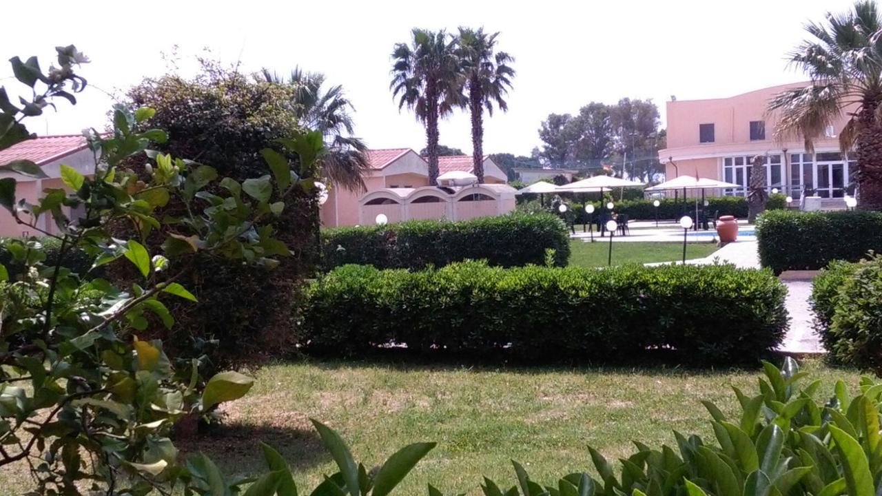 Hotel Minerva Brindisi Extérieur photo
