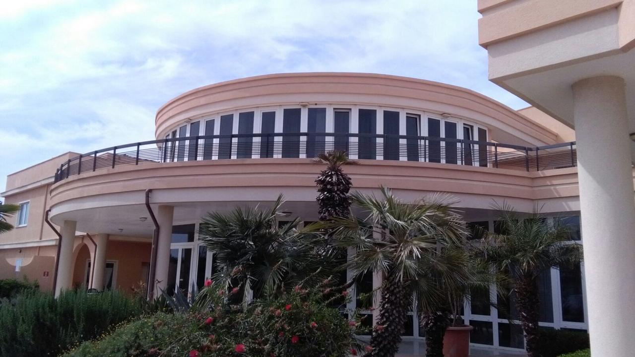 Hotel Minerva Brindisi Extérieur photo