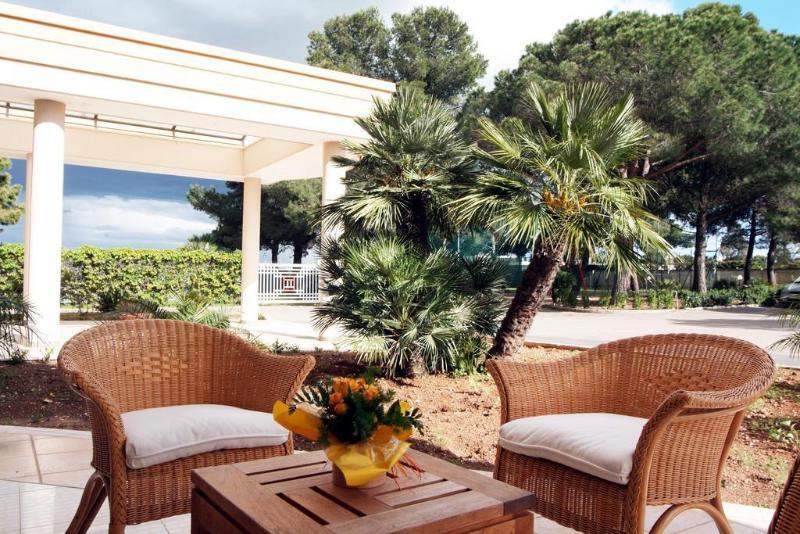 Hotel Minerva Brindisi Extérieur photo
