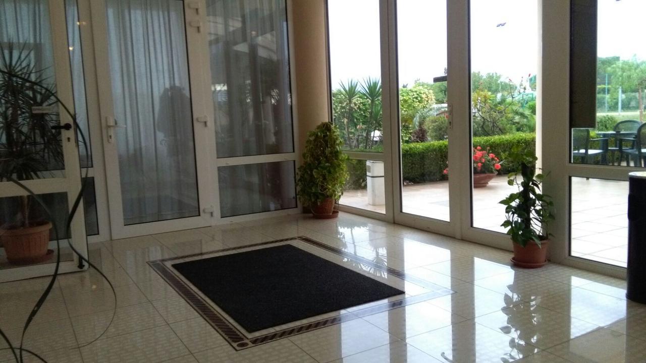 Hotel Minerva Brindisi Extérieur photo