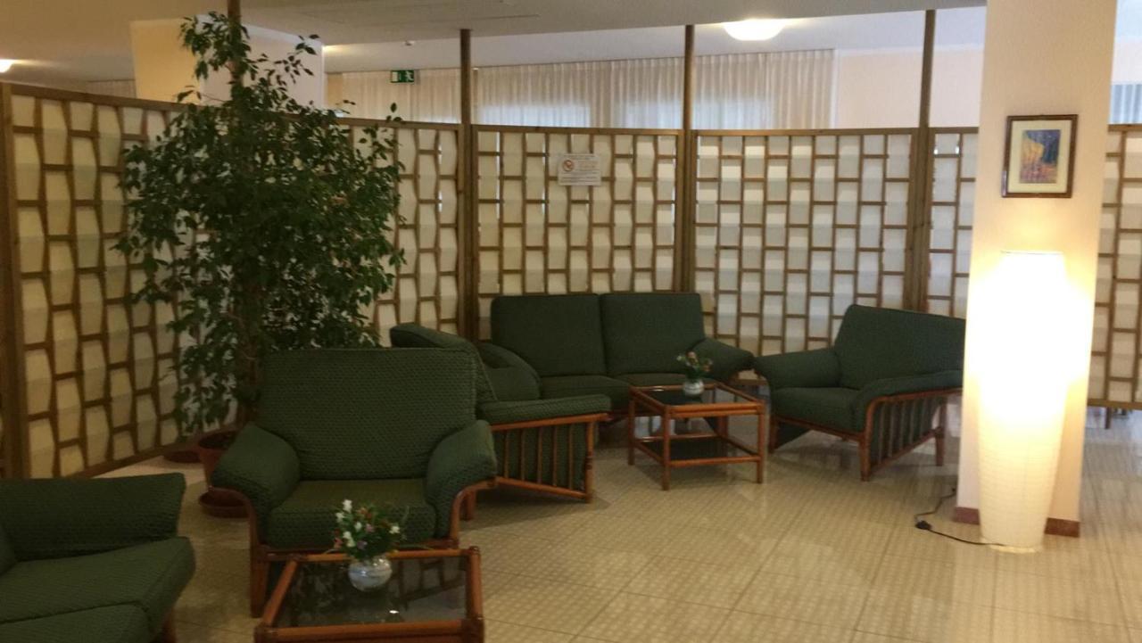 Hotel Minerva Brindisi Extérieur photo
